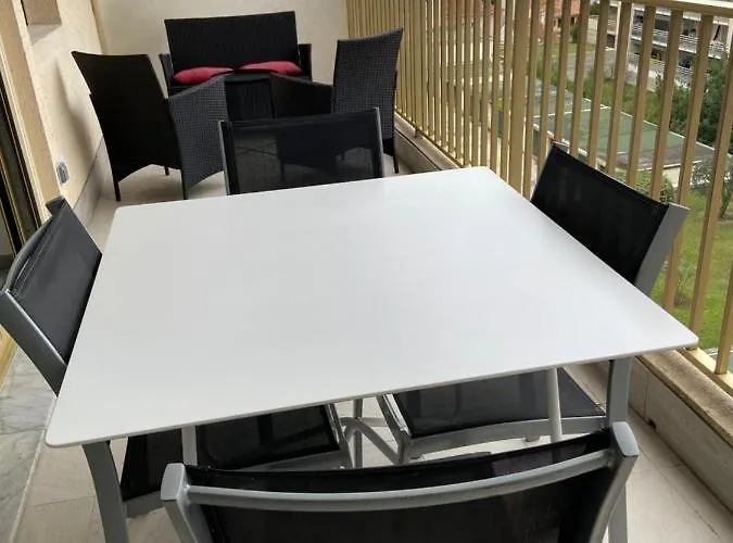 Apartment Superbe Renove A Neuf A 100m De La Juan-les-Pins